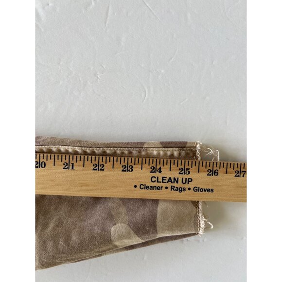 Hollister Ultra High Rise Mom Pants Camo Classic Stretch Womens Size S - Picture 10 of 10